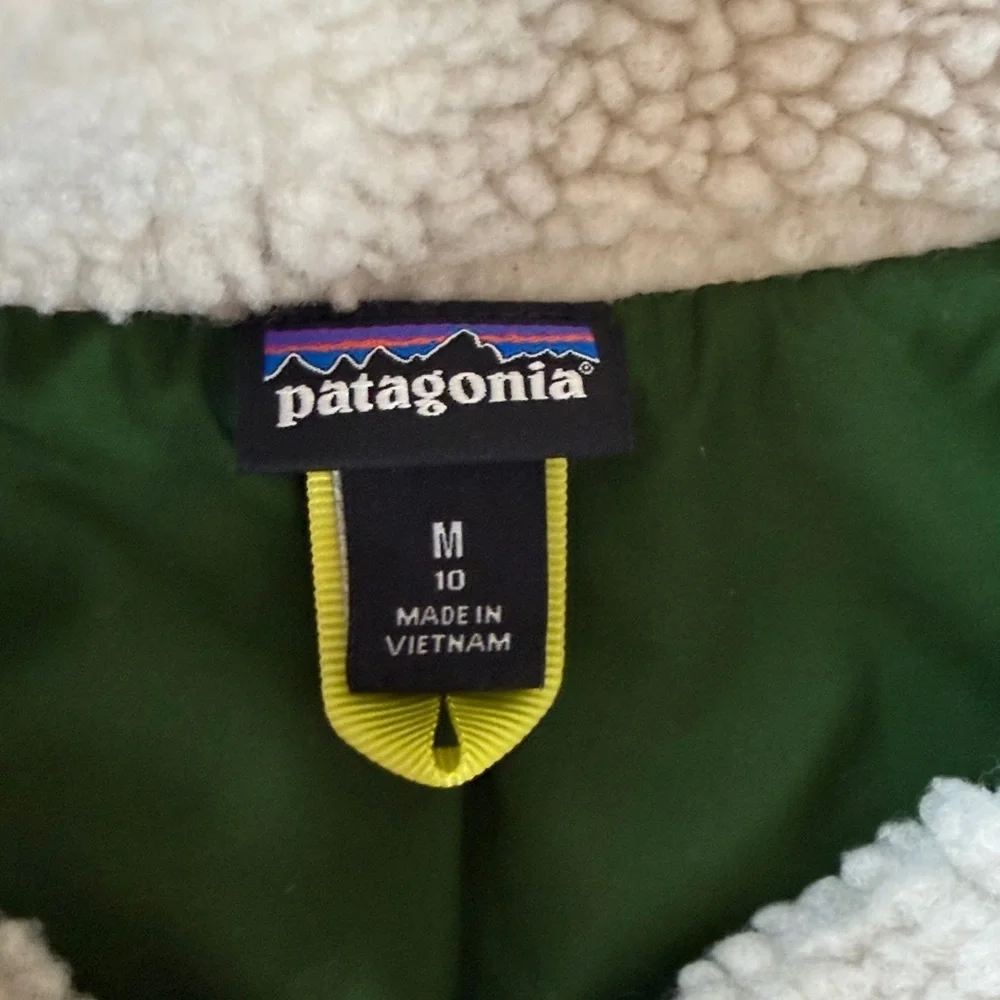 Patagonia Kids' Retro-X Fleece Vest beige and green Kids Size 10